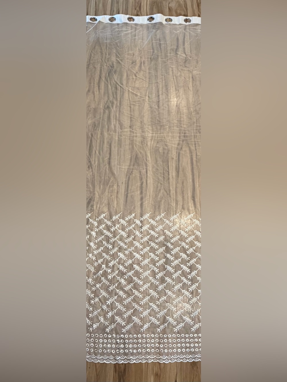 Set of 2 white curtains panels